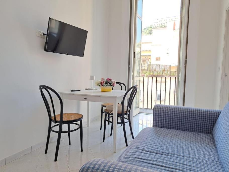 Appartamento Cuore Di Napoli 2 Nápoles Exterior foto